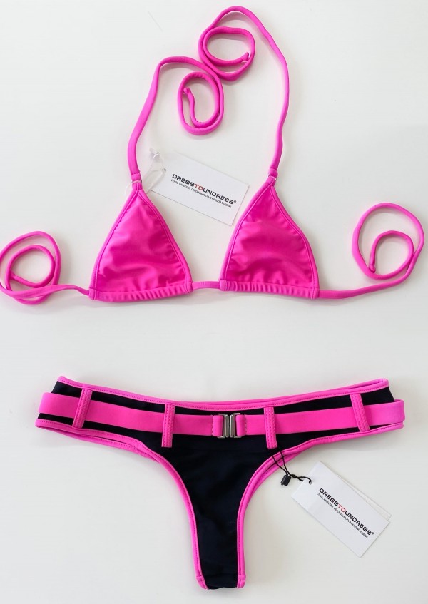 Мини бикини яркого розового оттенка 